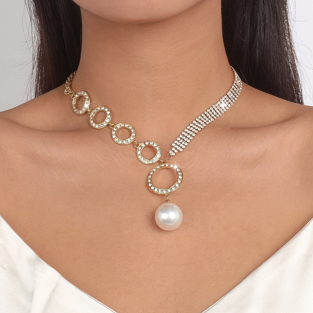 Touch of Class Faux Pearls Pendant Necklace 
