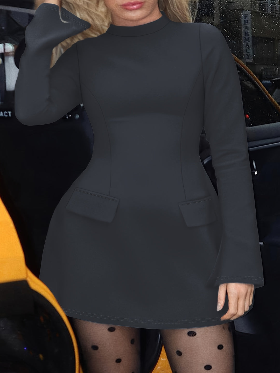 Crew Neck Body-Flattering Plus Size Stretch Dresses - Flossy Mom