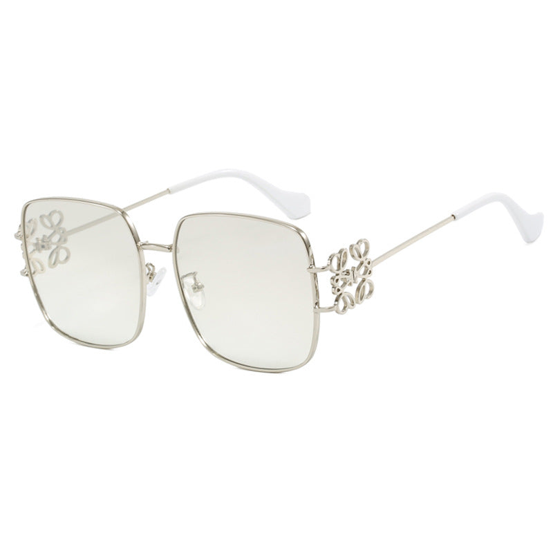 Model Off Duty Single Beam Women Sunglasses