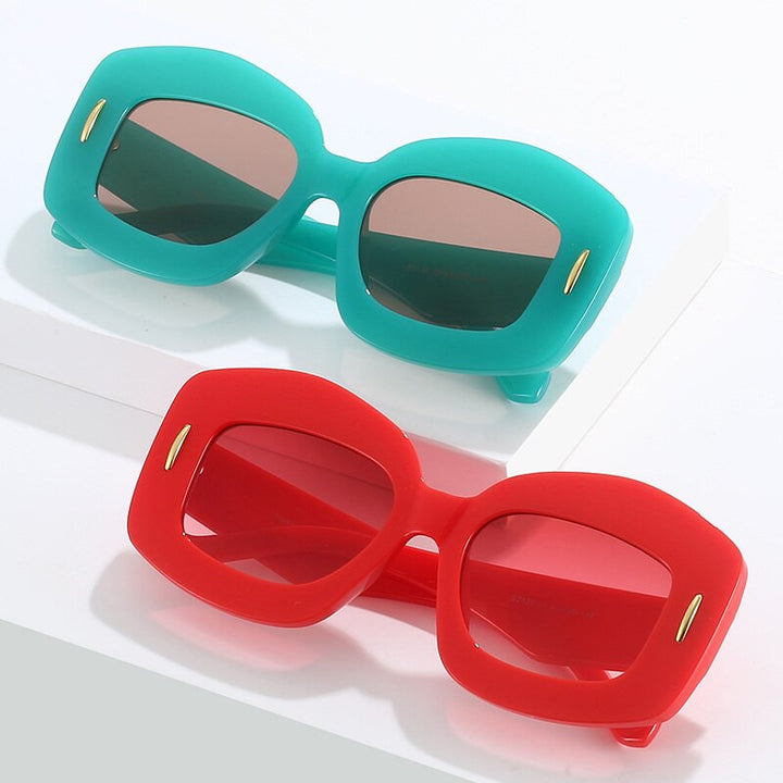 Goose Egg Square Rivet Cat Eye Sunglasses