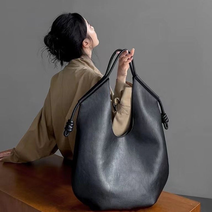 Sleek Spacious Women's Commuter Shoulder Bag PU Leather Black