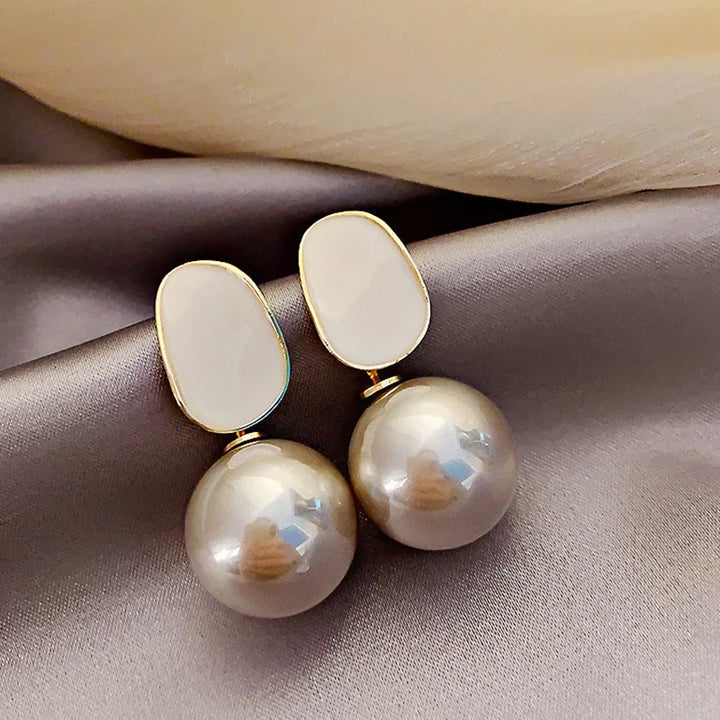 Women's Luxury Pearl Drop Dangle Earrings - Gray