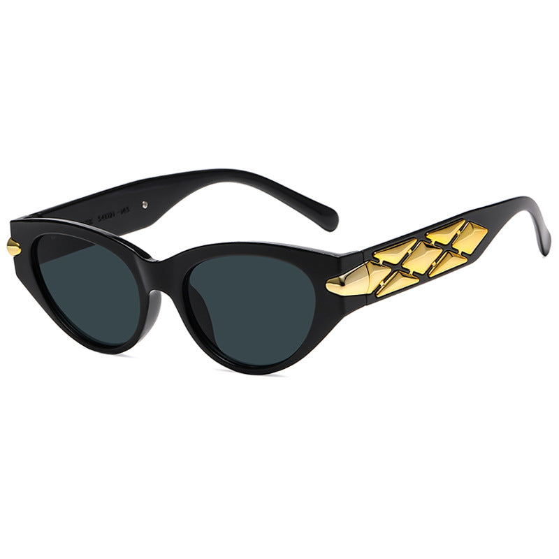 Chic & Bold Triangle Cat Eye Sunglasses - Flossy Mom