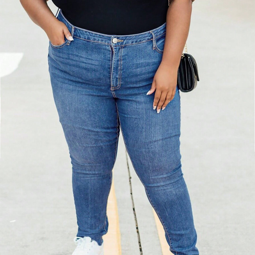 All-Day Fit Zipper Fly Stretchy Jeans for Curves - Flossy Mom