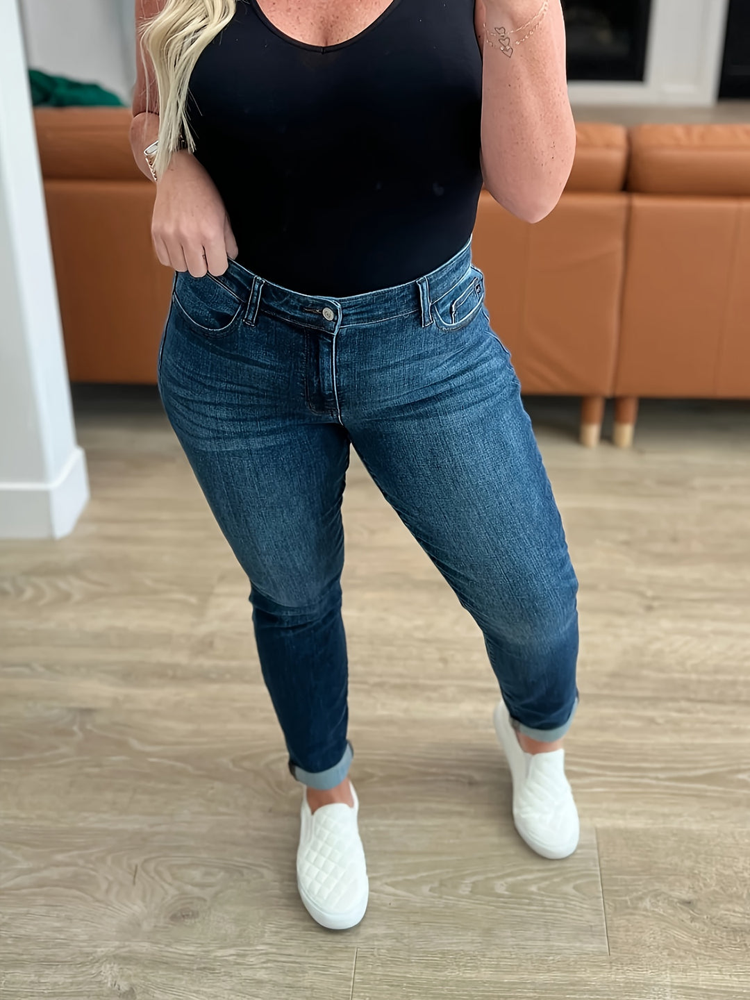 High-Waist Asymmetrical Hem Flared Plus Size Denim Jeans 👖✨ - Flossy Mom