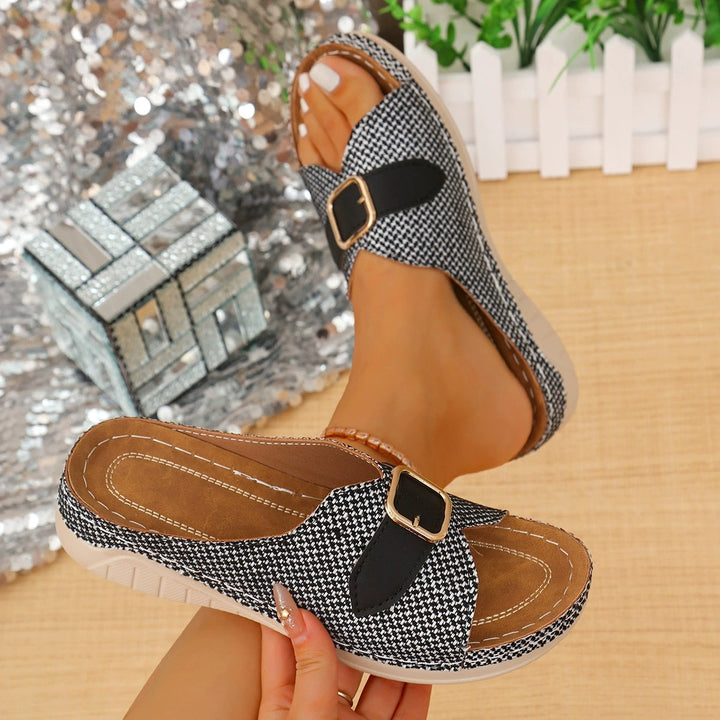Women's Cushioned Flat Sandals 