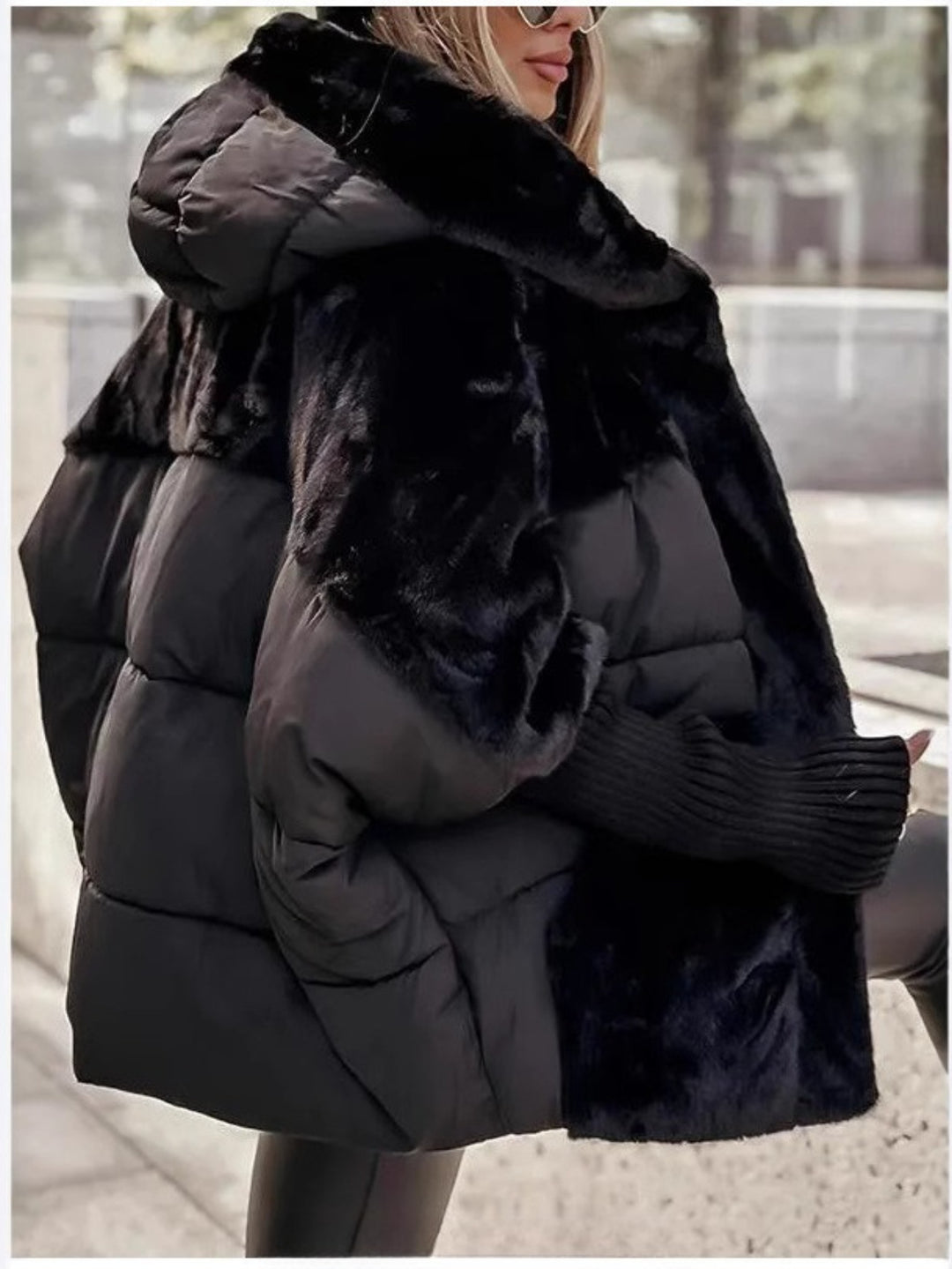 Winter Oversized Women's Coat with Faux Fur Collar - Flossy Mom