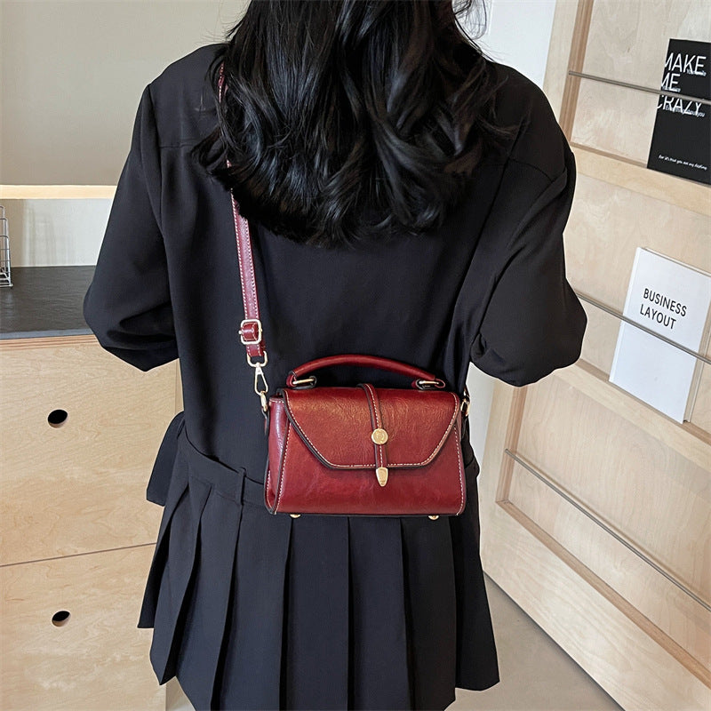 Chic Women's Crossbody Bag Interior View — Phone Pocket & ID Pocket, Polyester Lining