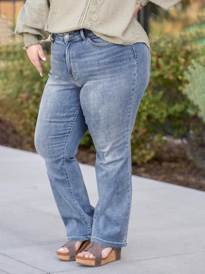 Comfortable Water-Washed Wide Leg Plus Size Denim Jeans 👖💙 - Flossy Mom
