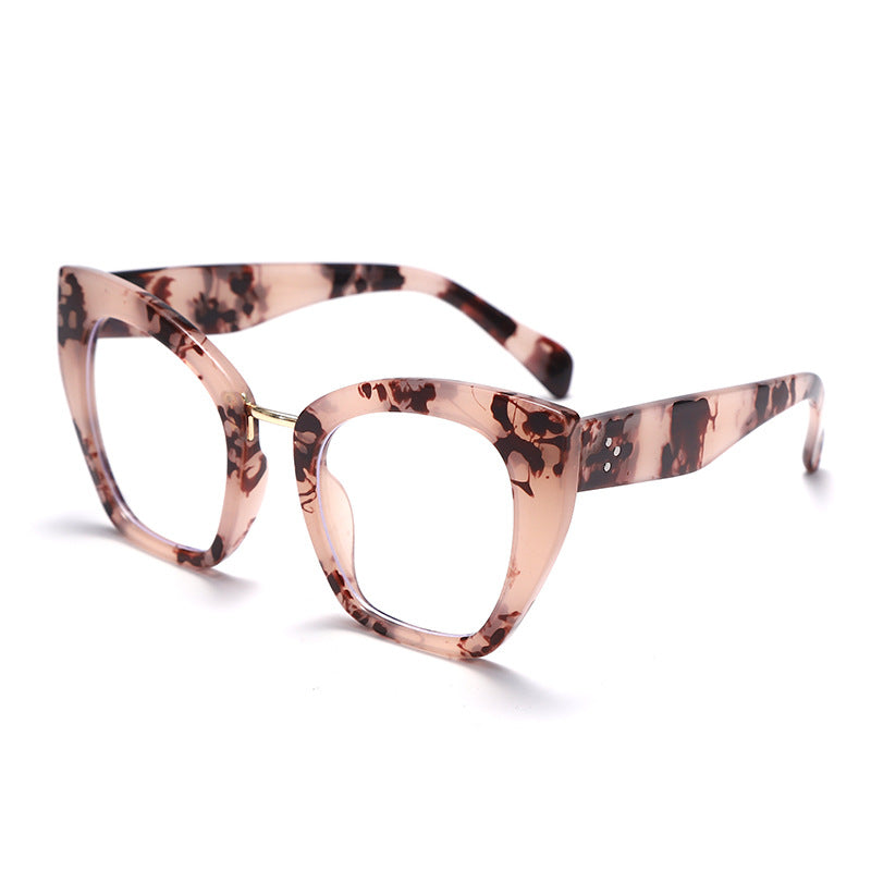 Women's Vintage Retro Cat Eye Sunglasses | Classic 60s