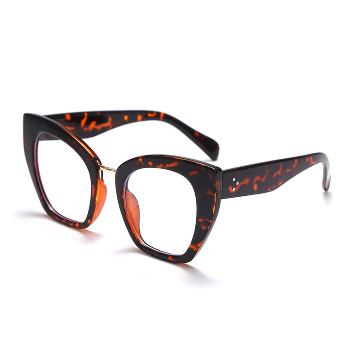 Women's Vintage Retro Cat Eye Sunglasses | Classic 60s