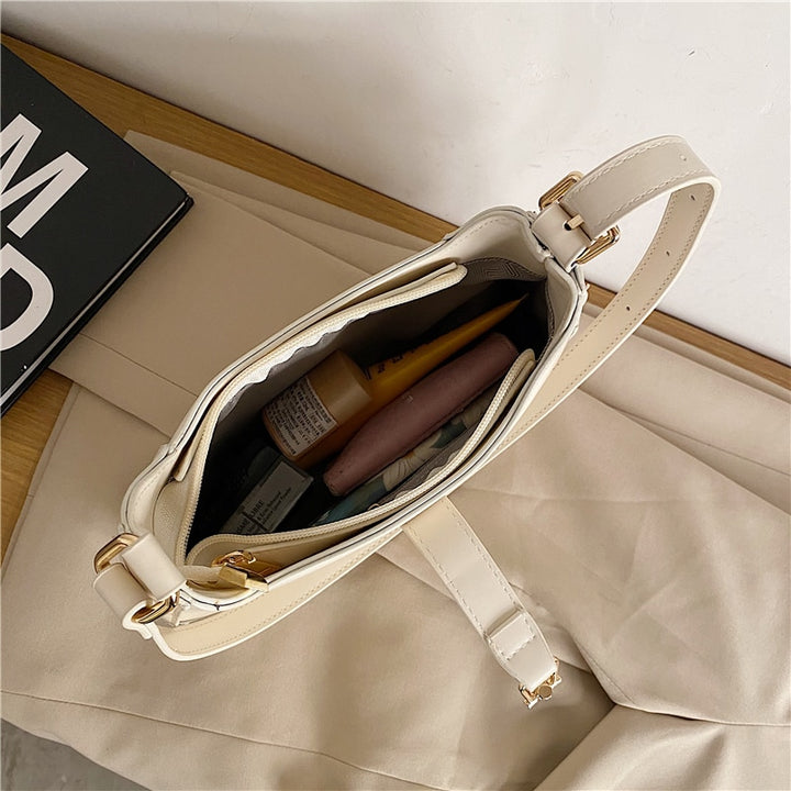 Designer-Inspired Women's Handbag 26x21x6cm — Trendy Retro Luxury Crossbody Bag