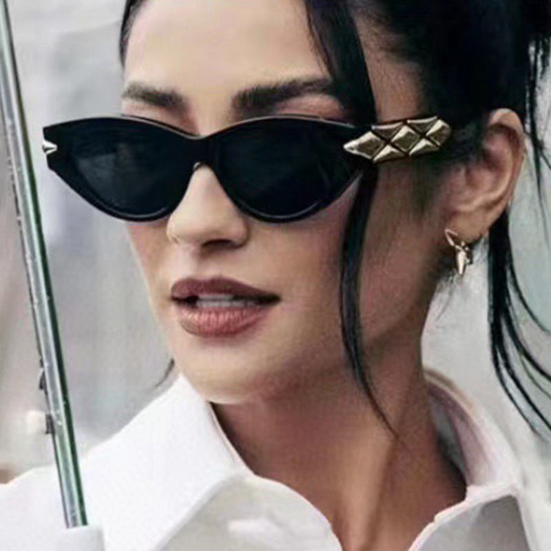 Chic & Bold Triangle Cat Eye Sunglasses - Flossy Mom