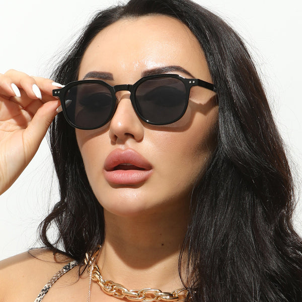 Retro Square Ladies Sunglasses Rice Nail Sunglasses