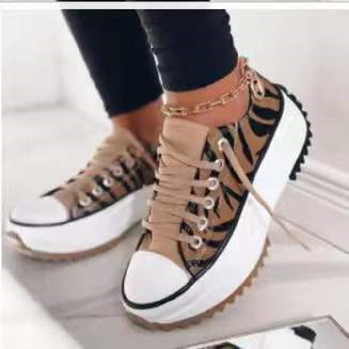 Women's Leopard Print Canvas Platform Sneakers Trendy Streetwear Style