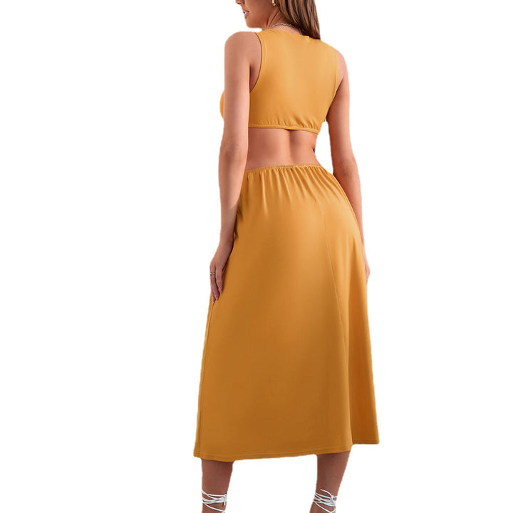 Chic Sassy One-of-a-kind Backless Cut-out Chest Long Swing Skirt Gen U Us Products