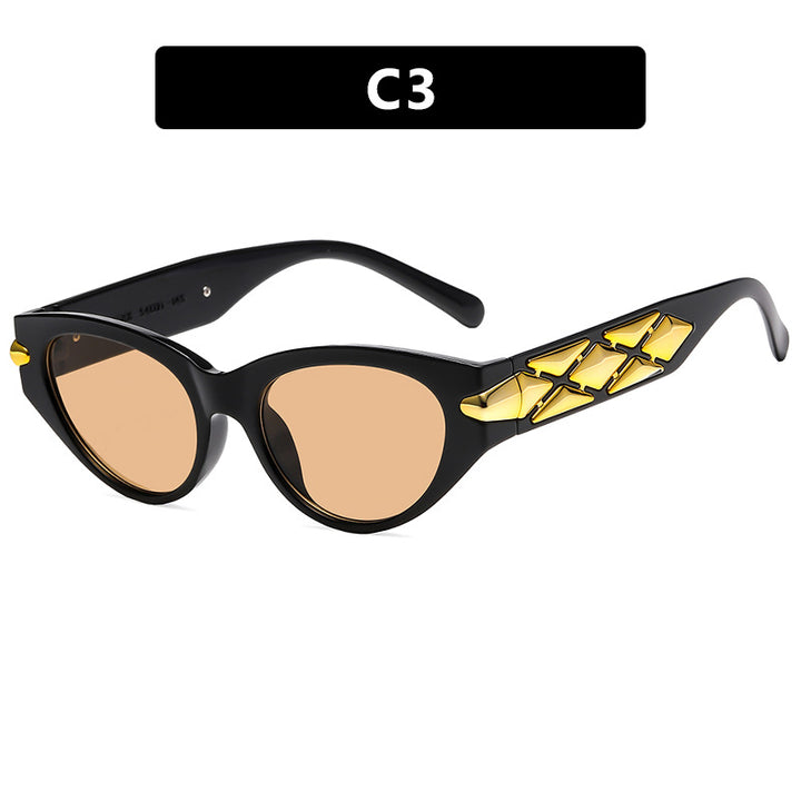 Chic & Bold Triangle Cat Eye Sunglasses - Flossy Mom