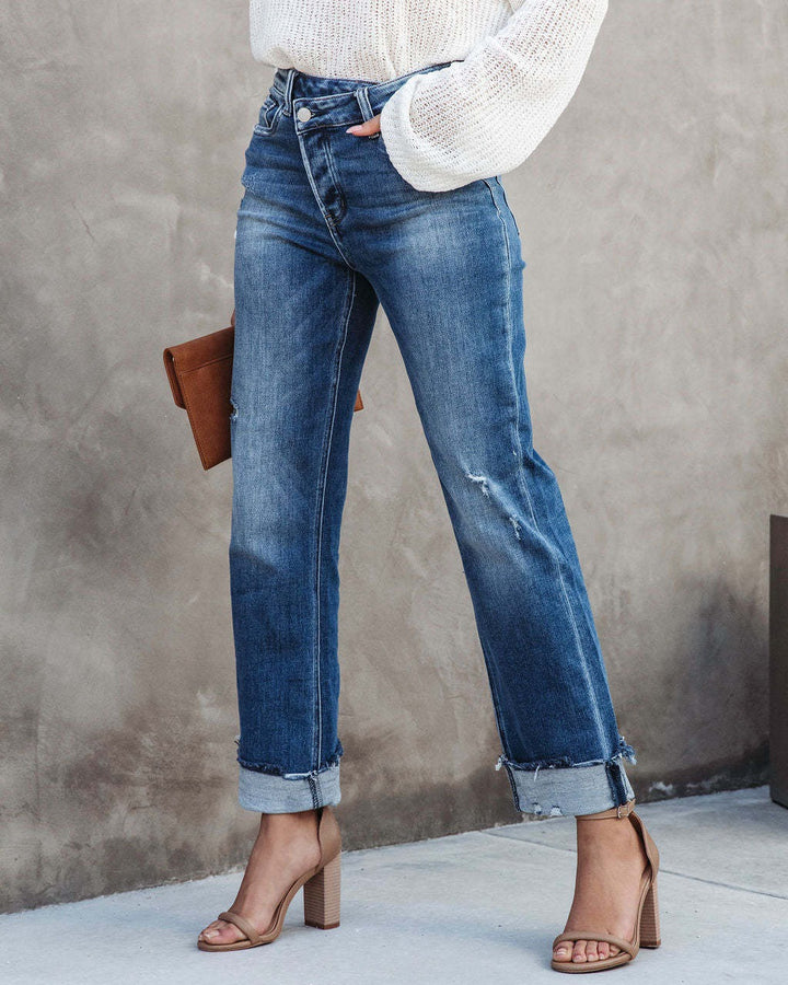 Complimenting Button Pockets High Waist Free Washed Denim Jeans