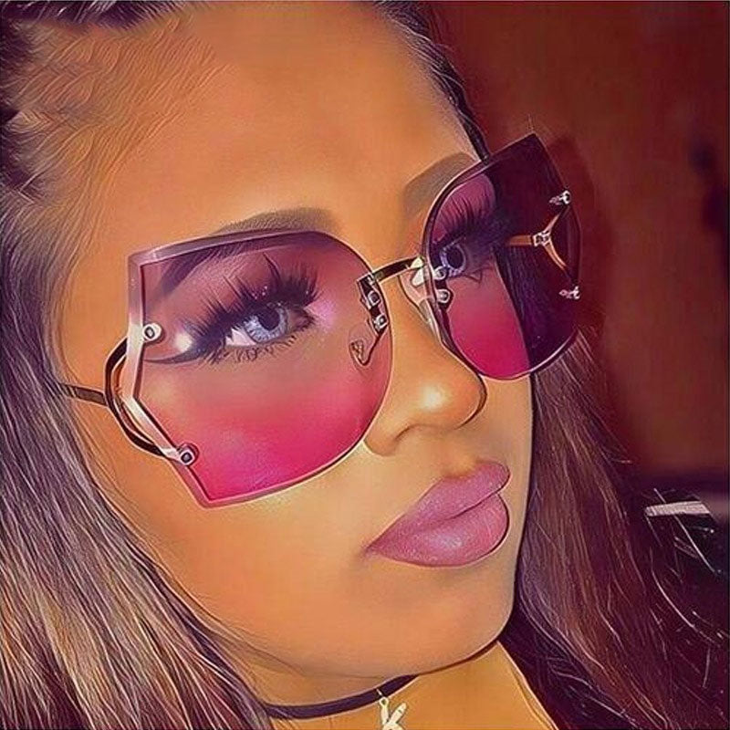 Women's Oversized Y2K Cat-Eye Sunglasses