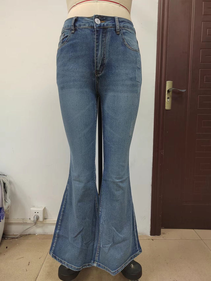 Gorgeous Classic Style Flared Washed Denim Jeans in Plus Sizes 