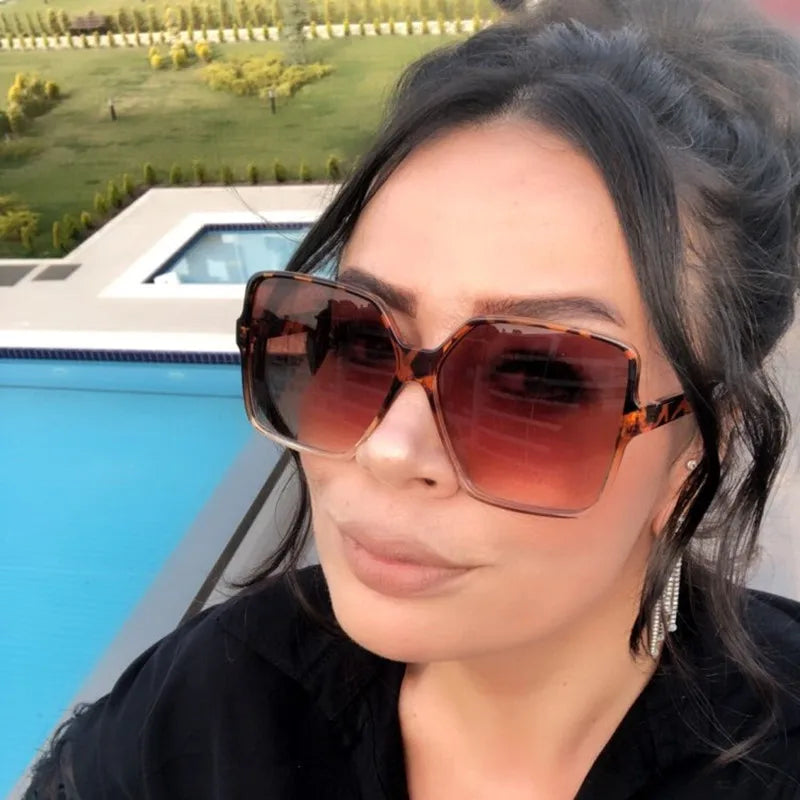 Designer Oversized Square Frame UV Protection Sunglasses - Flossy Mom