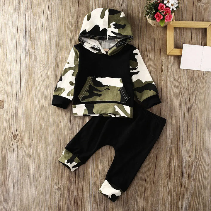 Camouflage Hooded Cotton Tops and Pants Outfits Set