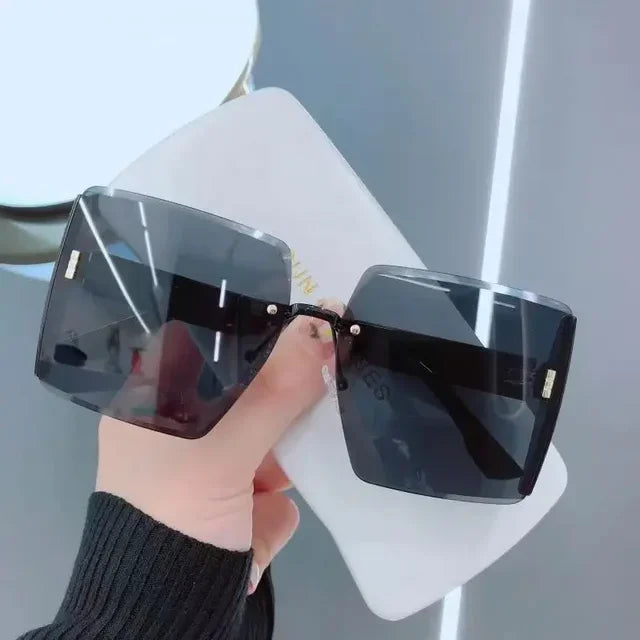 New Retro Look Oversized Rimless Square Sunglasses 