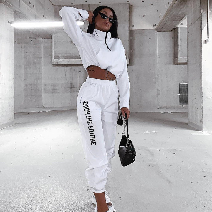 Picture-perfect Leisure-fit Zipper Crop Jacket and Pants Tracksuit 