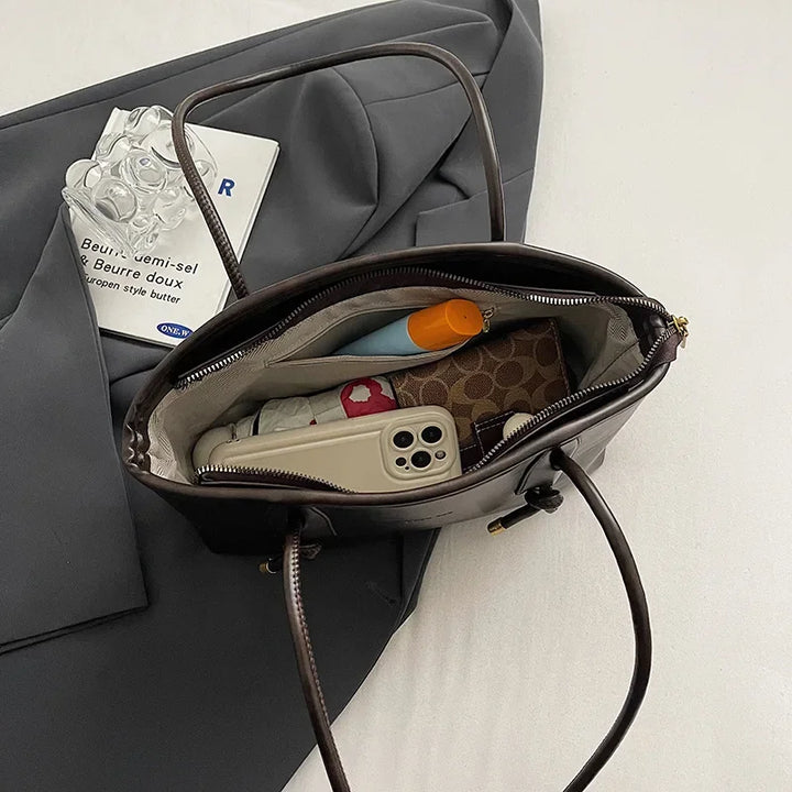 Retro Chic PU Leather Inside Pockets Crossbody Handbags - Flossy Mom