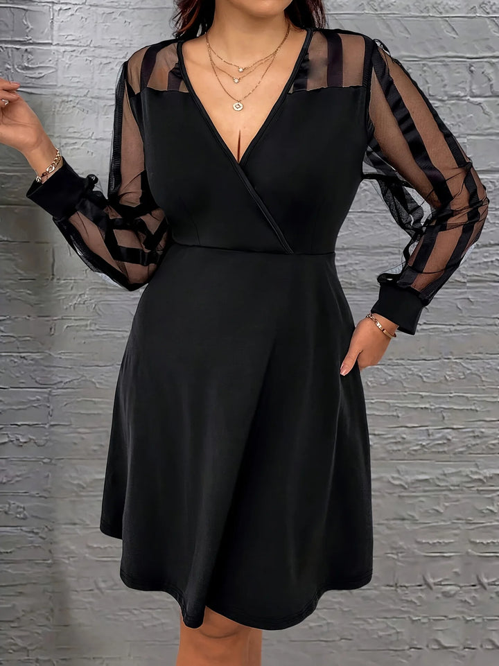 Long See-Through Lace Sleeves Plus Size Midi Dresses