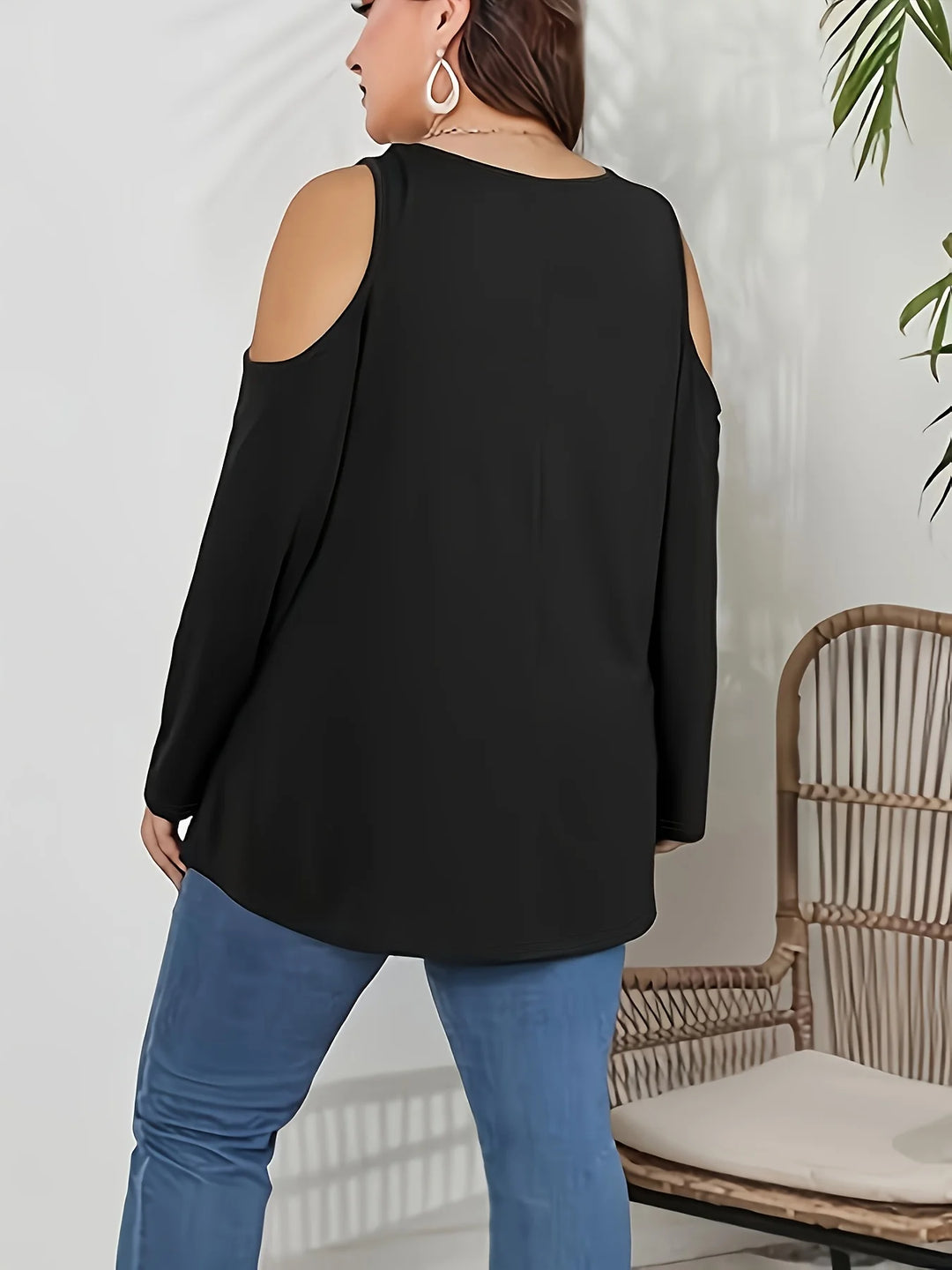 Cut-out Long Sleeves Zipper Detail Plus Size Shirts