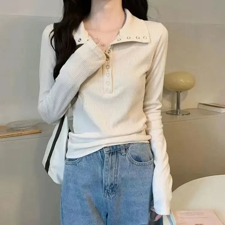 Light cream ribbed knit long-sleeve shirt with studded collar and button front