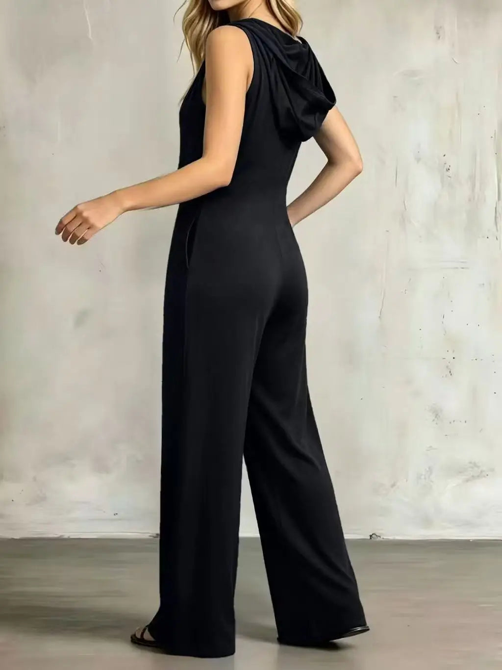 Women's sleeveless V-neck wide-leg jumpsuit, black solid color