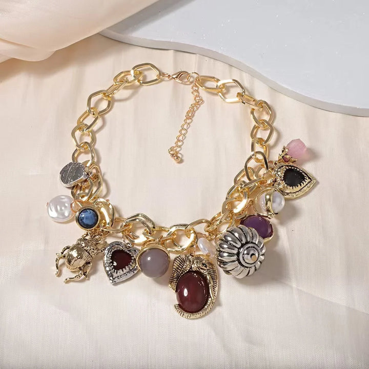 Women's Necklaces - Retro Shell Heart Stone Pendant Choker Gold Silver