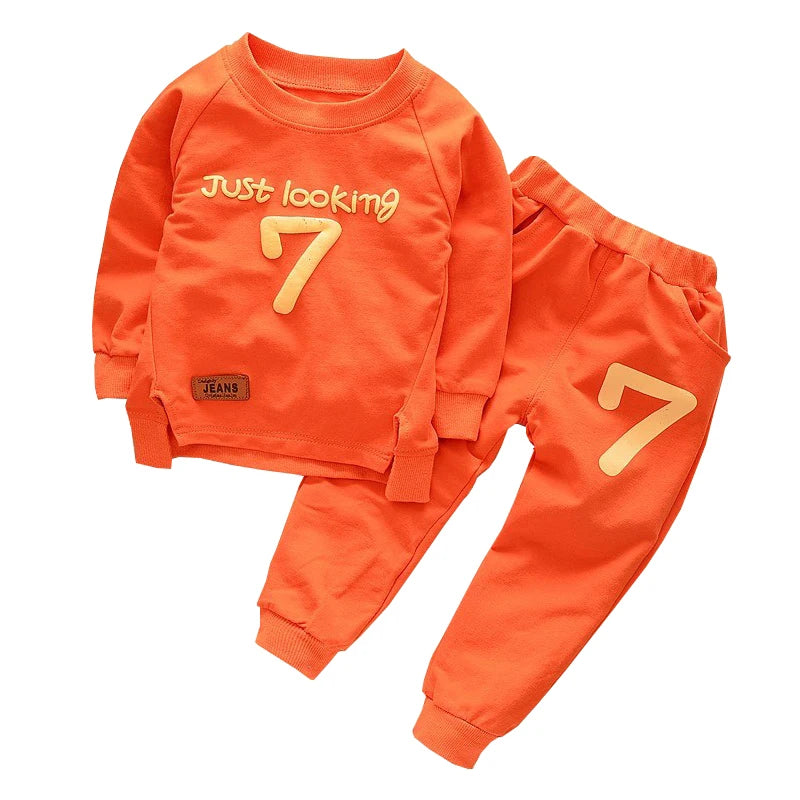 💫 Cozy Unisex Just Looking Pullover + Joggers - Flossy Mom