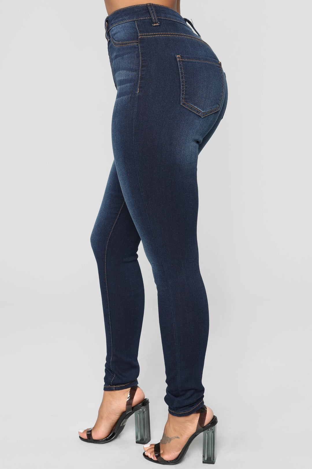 Stretchy Ultra High Waist Hip Lift Skinny Denim Jeans in Plus Sizes 