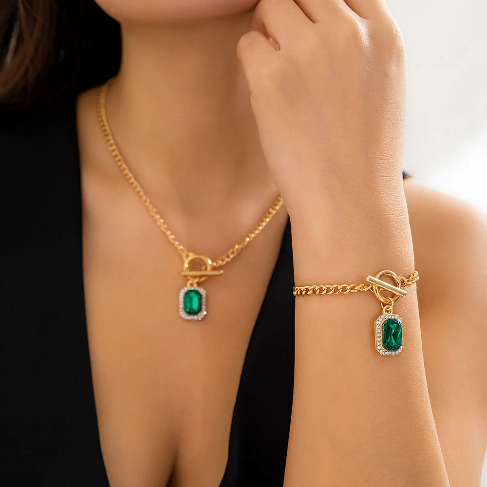 Stylish Green Crystal Pendant Necklace and Bracelet Set 