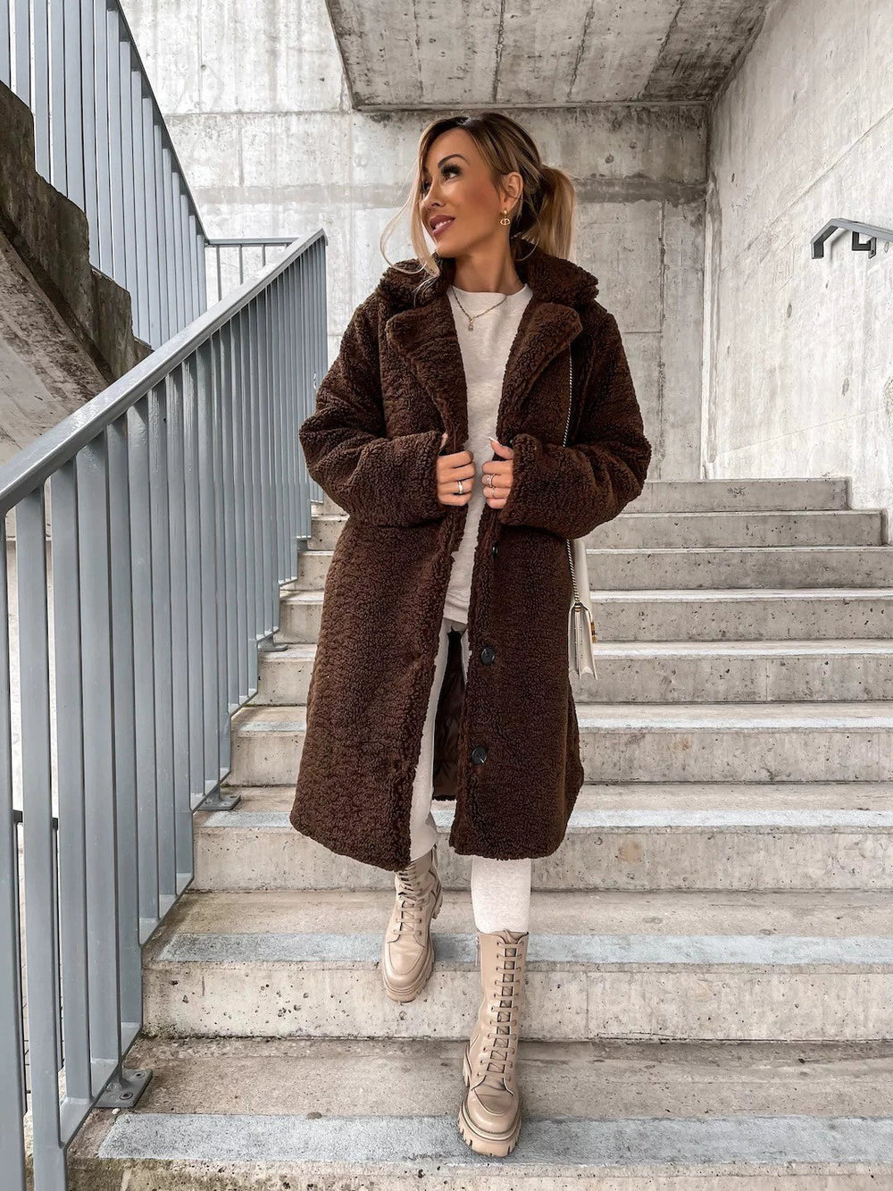 Stylish Warm Plush Faux Fur Long Sleeve Mid Length Cross-Border Coats 