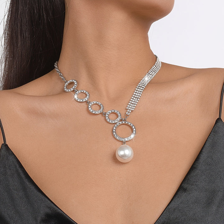 Touch of Class Faux Pearls Pendant Necklace 