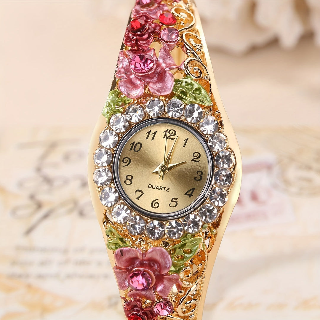 Vintage Flower Child Bangle Quartz Watch & Necklace Set 