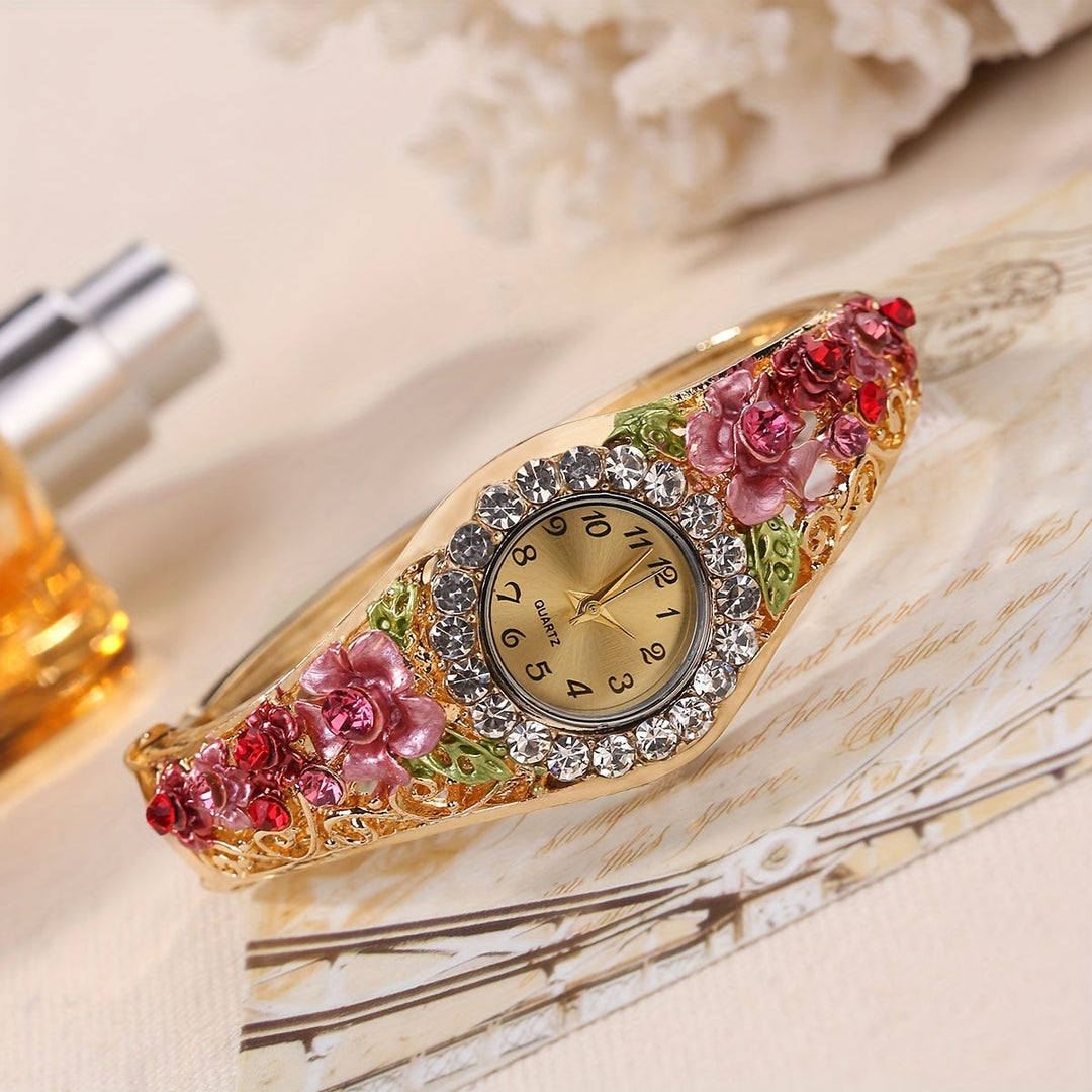 Vintage Flower Child Bangle Quartz Watch & Necklace Set 