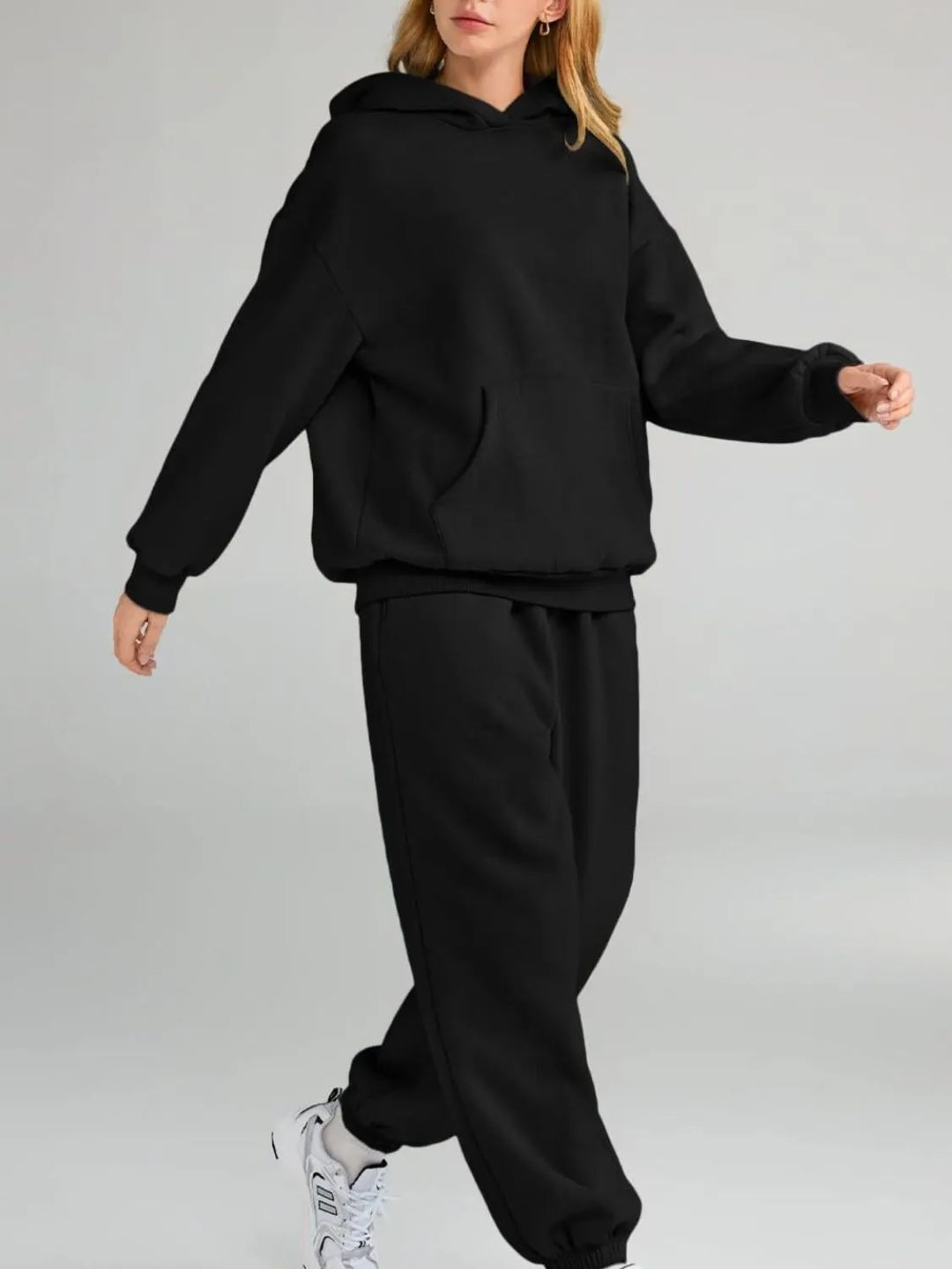 Plus-size black pullover hoodie and matching joggers set, kangaroo pocket and hood