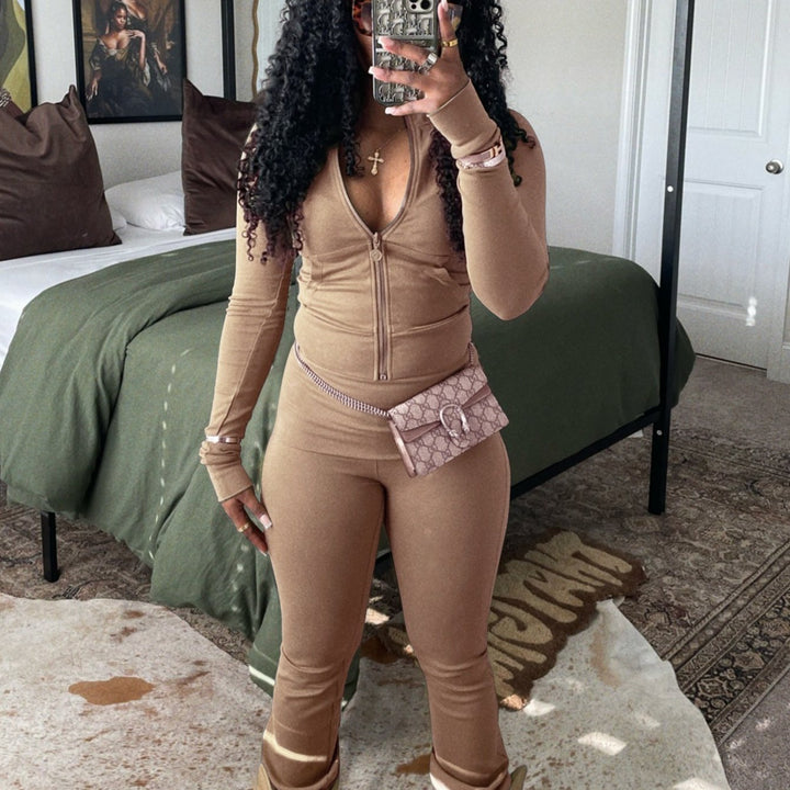 Sleek Velvet-Like Slim Crop Set | Sexy & Confident 💋 - Flossy Mom