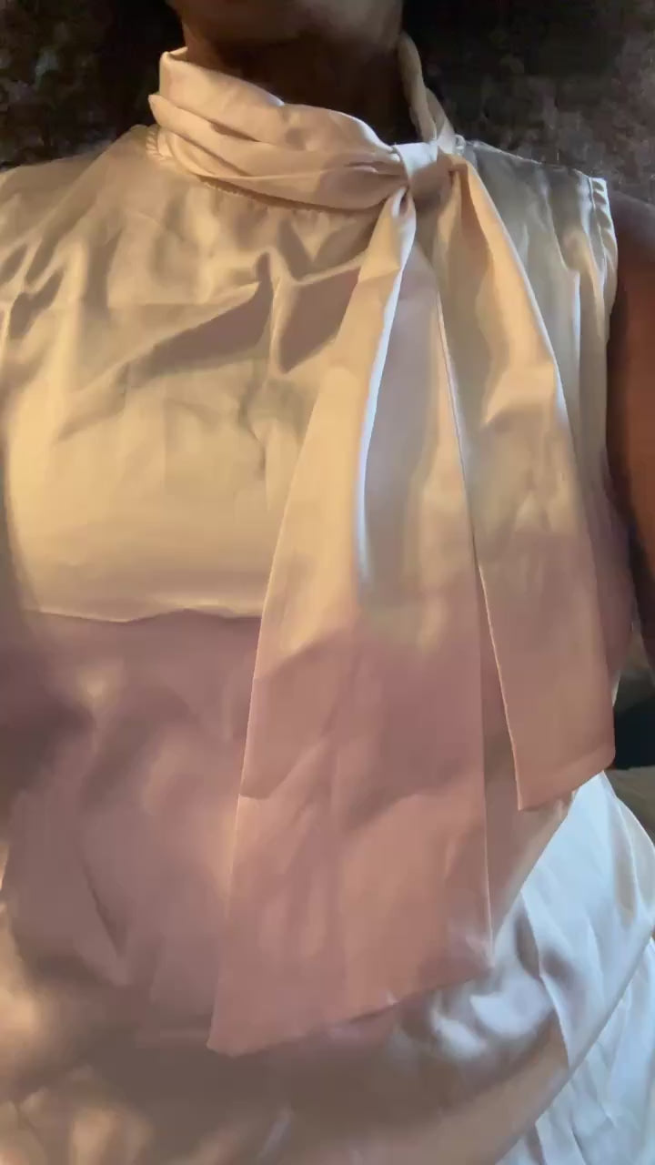 Silky-Like Sleeveless Bow Detail Polished Blouses